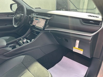 2026 Jeep Grand Cherokee GRAND CHEROKEE L LAREDO ALTITUDE 4X4