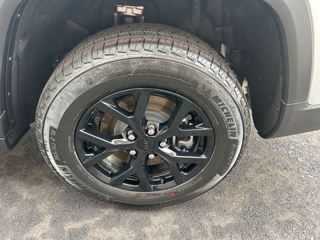 2026 Jeep Grand Cherokee GRAND CHEROKEE L LAREDO ALTITUDE 4X4