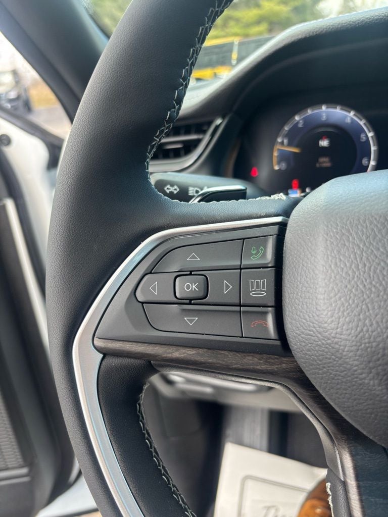 2026 Jeep Grand Cherokee GRAND CHEROKEE L LAREDO ALTITUDE 4X4