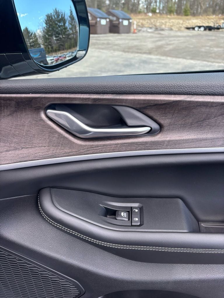 2026 Jeep Grand Cherokee GRAND CHEROKEE L LAREDO ALTITUDE 4X4