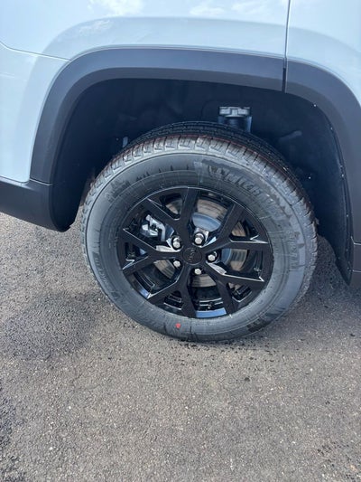 2026 Jeep Grand Cherokee GRAND CHEROKEE L LAREDO ALTITUDE 4X4