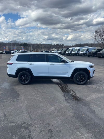 2026 Jeep Grand Cherokee GRAND CHEROKEE L LAREDO ALTITUDE 4X4
