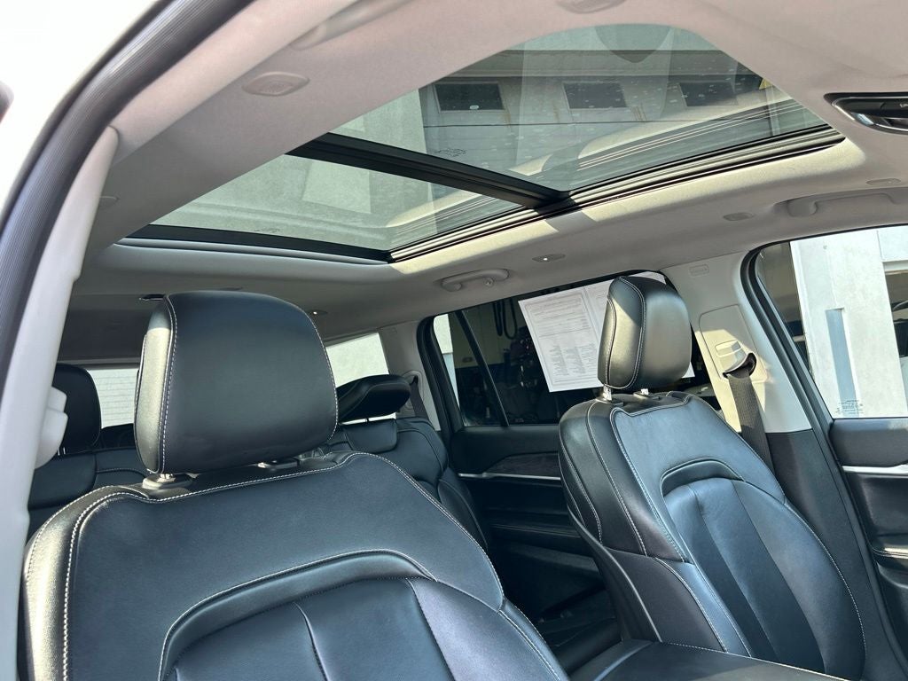 2022 Jeep Grand Cherokee L Limited 4x4