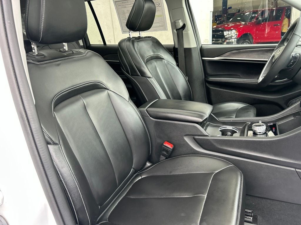 2024 Jeep Grand Cherokee L Limited 4x4