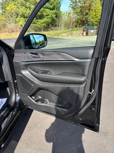 2025 Jeep Grand Cherokee GRAND CHEROKEE L OVERLAND 4X4