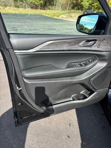 2025 Jeep Grand Cherokee GRAND CHEROKEE L OVERLAND 4X4