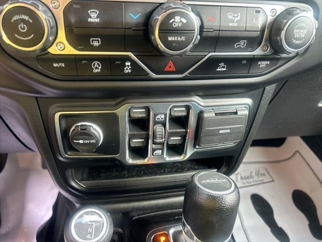 2022 Jeep Gladiator Sport S 4x4