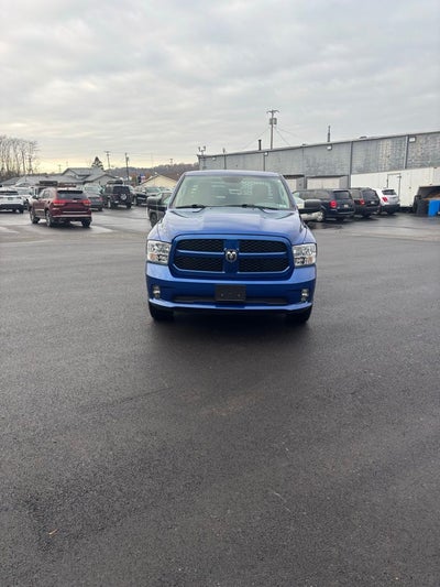 2019 RAM 1500 Classic Express Quad Cab 4x4 6'4' Box