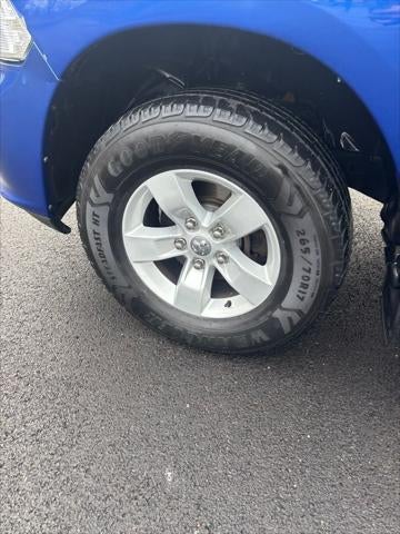 2019 RAM 1500 Classic Express Quad Cab 4x4 6'4' Box