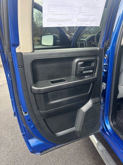 2019 RAM 1500 Classic Express Quad Cab 4x4 6'4' Box