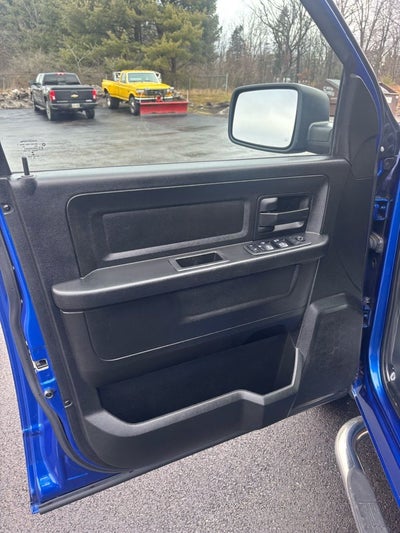 2019 RAM 1500 Classic Express Quad Cab 4x4 6'4' Box