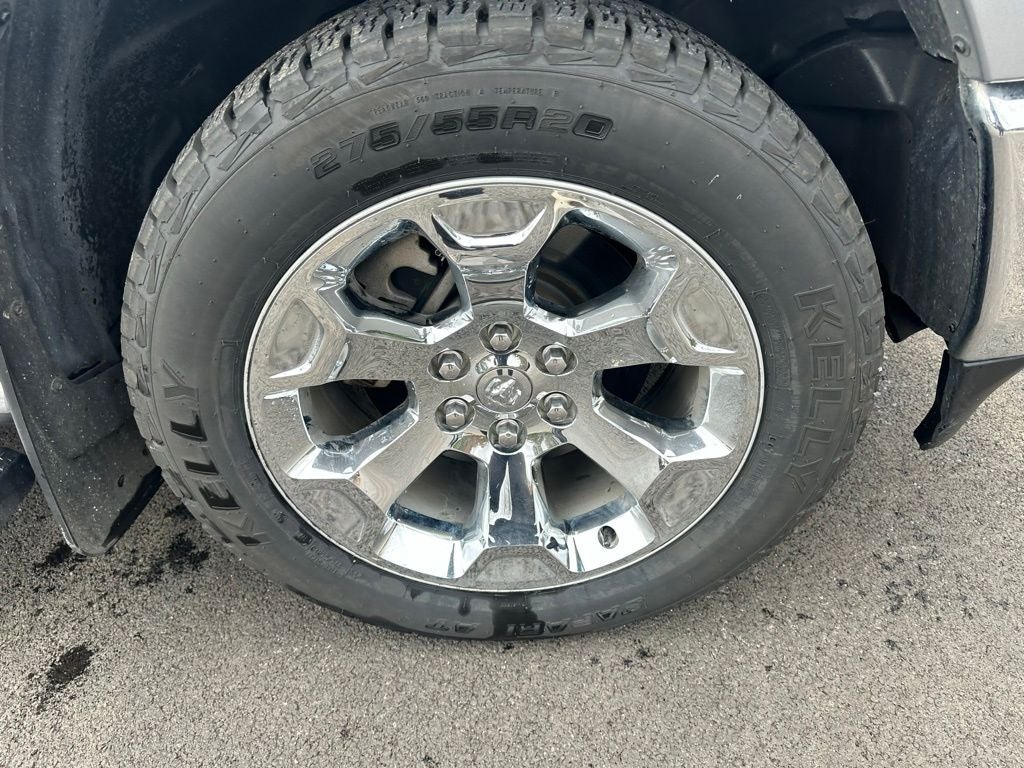 2022 RAM 1500 Big Horn Crew Cab 4x4 5'7' Box