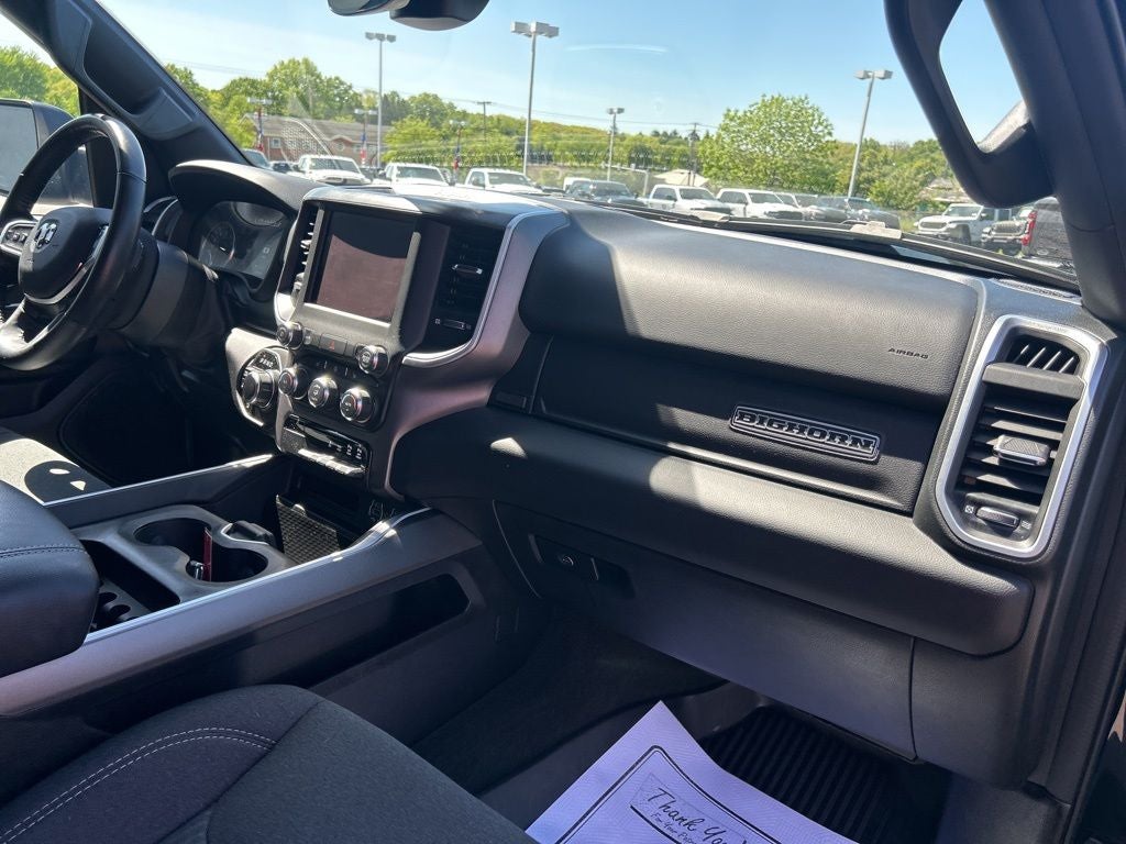 2022 RAM 1500 Big Horn Crew Cab 4x4 5'7' Box