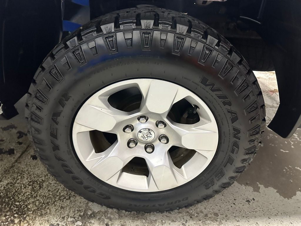 2019 RAM 1500 Big Horn/Lone Star Crew Cab 4x4 5'7' Box