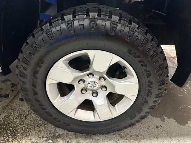 2019 RAM 1500 Big Horn/Lone Star Crew Cab 4x4 5'7' Box