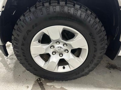 2019 RAM 1500 Big Horn/Lone Star Crew Cab 4x4 5'7' Box