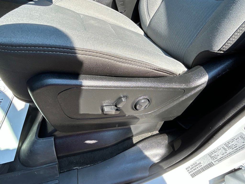 2024 RAM 1500 Big Horn Crew Cab 4x4 5'7' Box