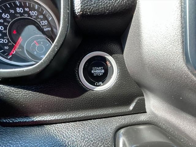 2024 RAM 1500 Big Horn Crew Cab 4x4 5'7' Box