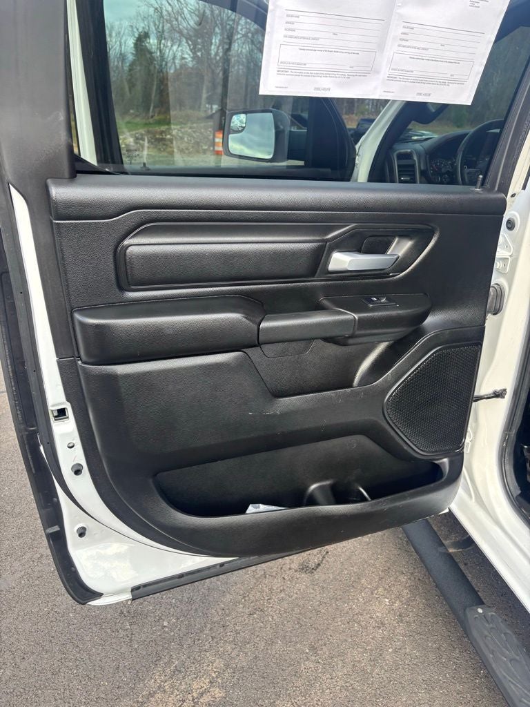 2024 RAM 1500 Tradesman Crew Cab 4x4 5'7' Box