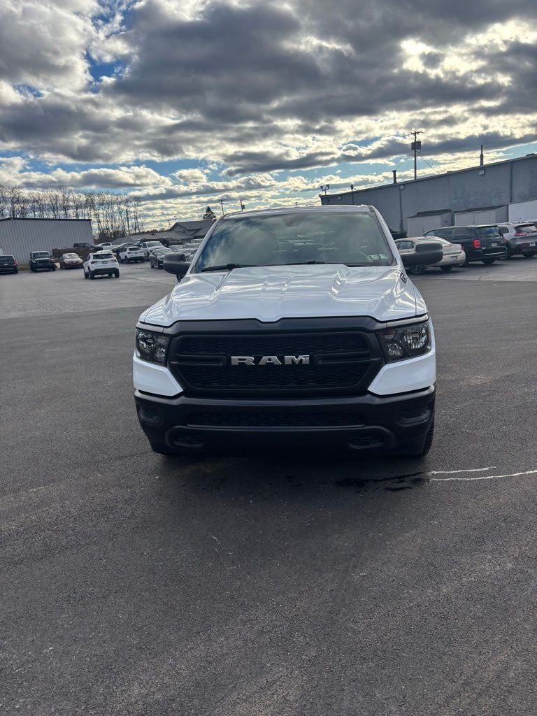 2024 RAM 1500 Tradesman Crew Cab 4x4 5'7' Box