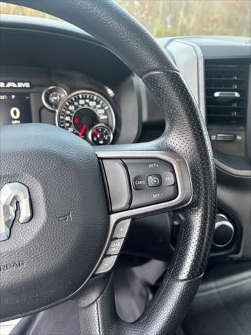 2024 RAM 1500 Tradesman Crew Cab 4x4 5'7' Box