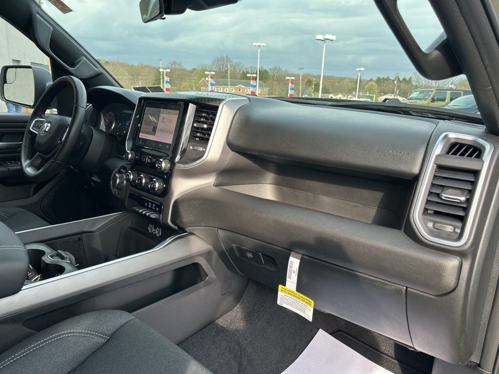 2026 RAM Ram 1500 RAM 1500 EXPRESS CREW CAB 4X4 5'7' BOX