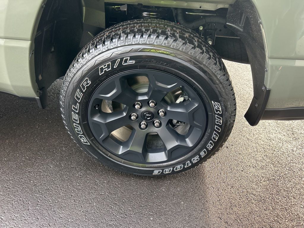 2026 RAM Ram 1500 RAM 1500 EXPRESS CREW CAB 4X4 5'7' BOX