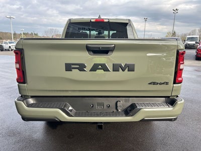 2026 RAM Ram 1500 RAM 1500 EXPRESS CREW CAB 4X4 5'7' BOX