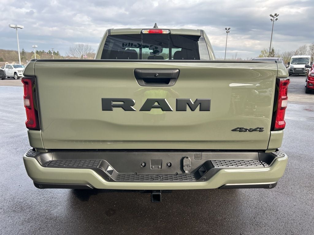 2026 RAM Ram 1500 RAM 1500 EXPRESS CREW CAB 4X4 5'7' BOX
