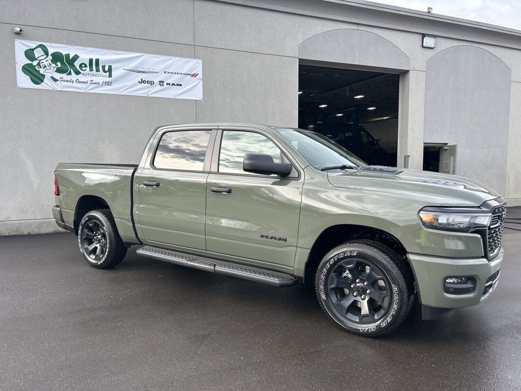 2026 RAM Ram 1500 RAM 1500 EXPRESS CREW CAB 4X4 5'7' BOX