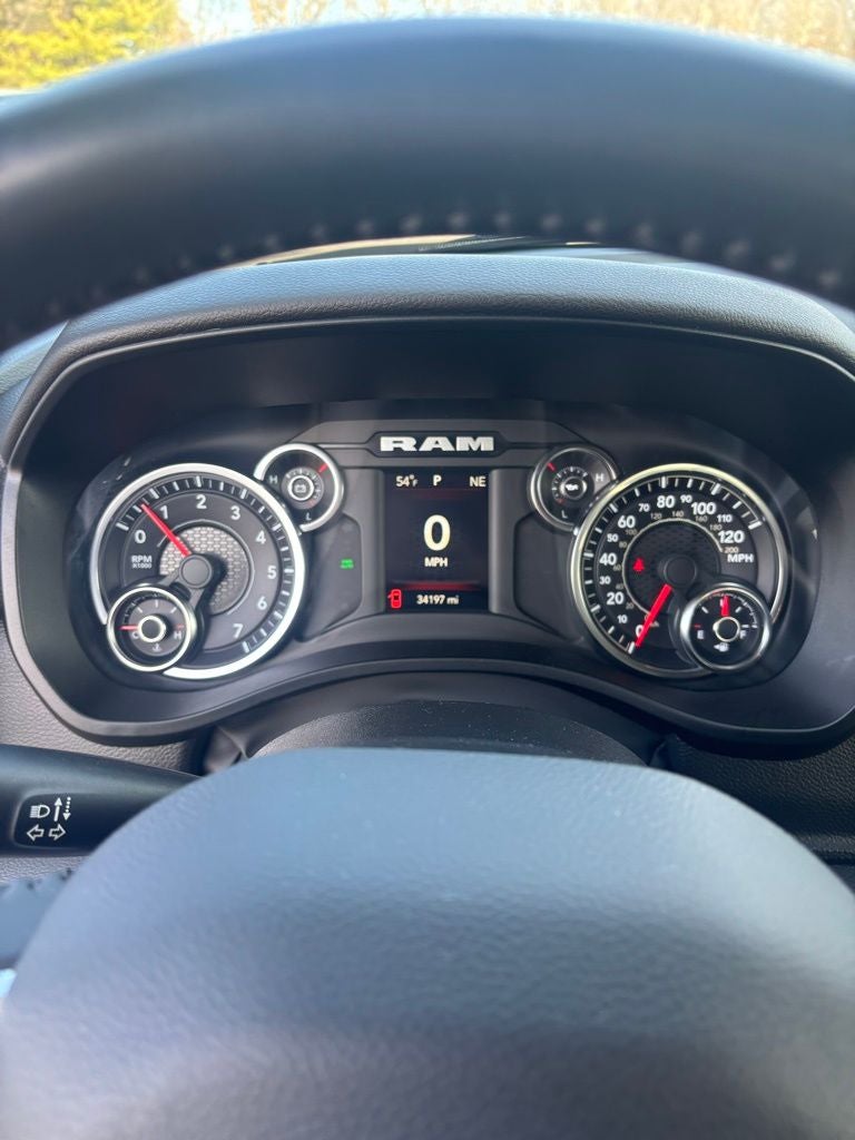 2022 RAM 1500 Big Horn Crew Cab 4x4 6'4' Box