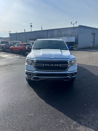 2022 RAM 1500 Big Horn Crew Cab 4x4 6'4' Box