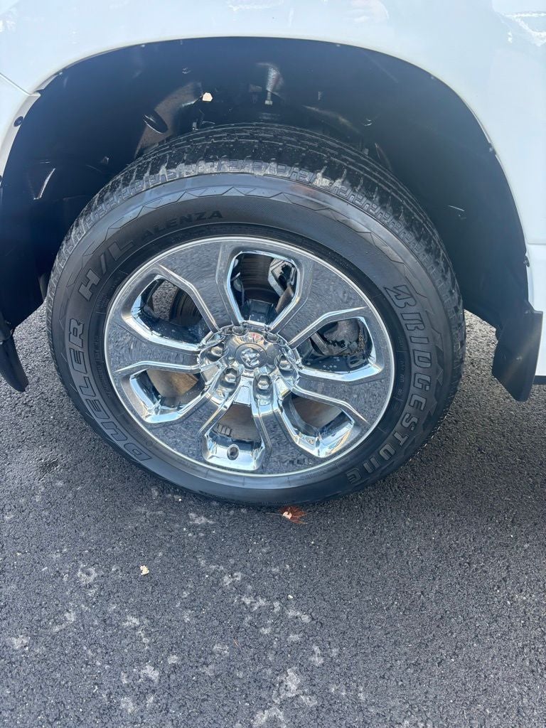 2022 RAM 1500 Big Horn Crew Cab 4x4 6'4' Box