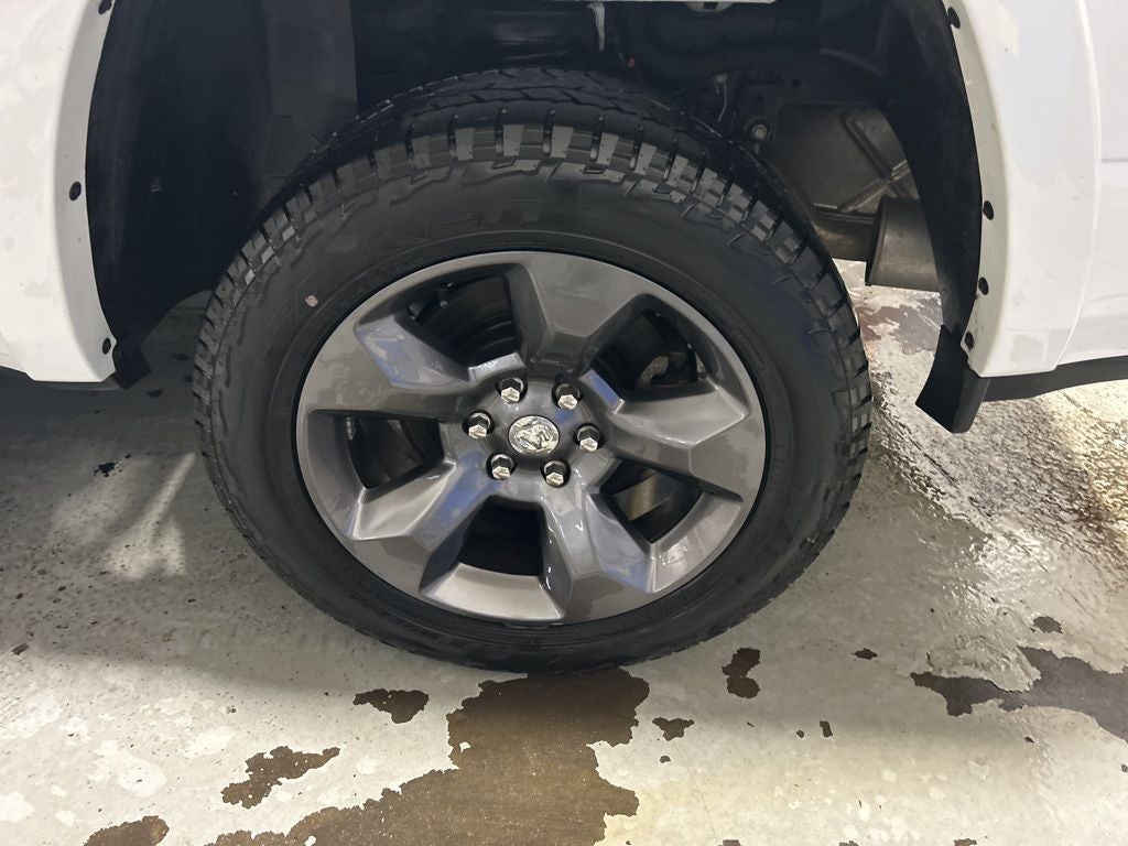 2023 RAM 1500 Big Horn Crew Cab 4x4 5'7' Box