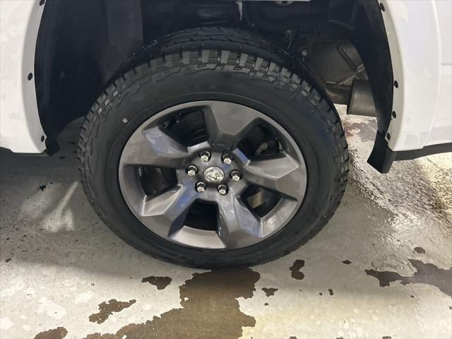 2023 RAM 1500 Big Horn Crew Cab 4x4 5'7' Box