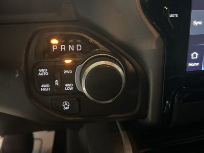 2023 RAM 1500 Big Horn Crew Cab 4x4 5'7' Box