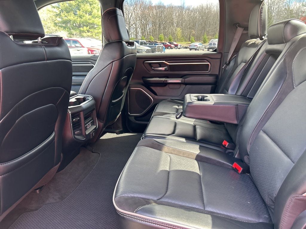 2024 RAM 1500 Laramie Crew Cab 4x4 5'7' Box