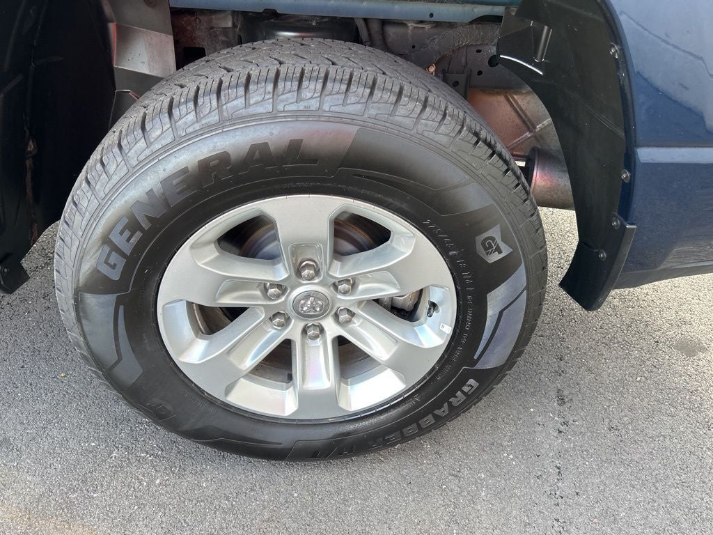 2024 RAM 1500 Laramie Crew Cab 4x4 5'7' Box