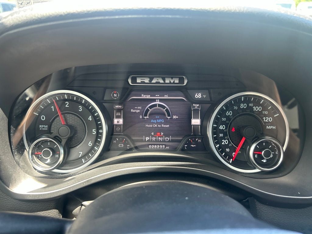 2022 RAM 1500 Laramie Crew Cab 4x4 5'7' Box