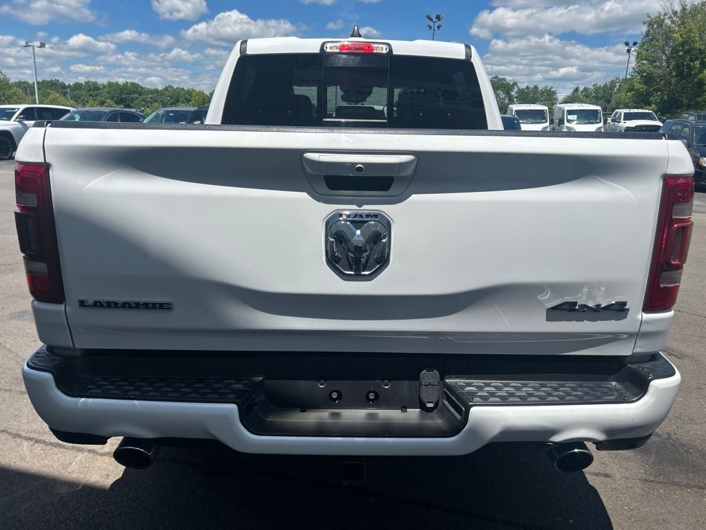 2022 RAM 1500 Laramie Crew Cab 4x4 5'7' Box