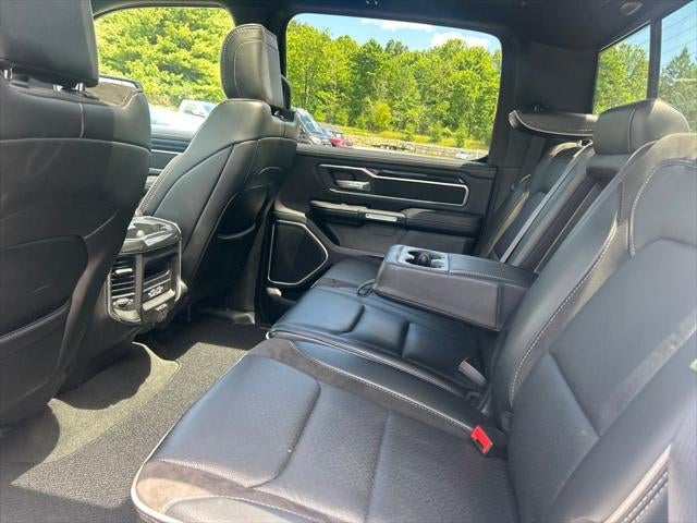 2022 RAM 1500 Laramie Crew Cab 4x4 5'7' Box