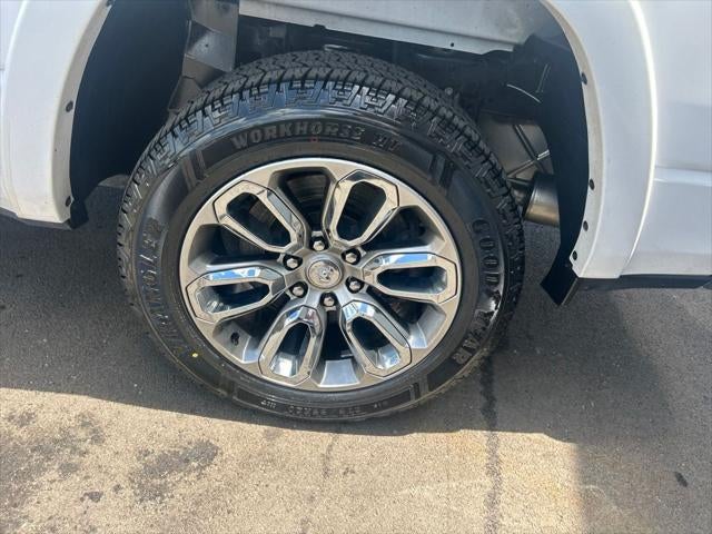 2022 RAM 1500 Laramie Crew Cab 4x4 5'7' Box