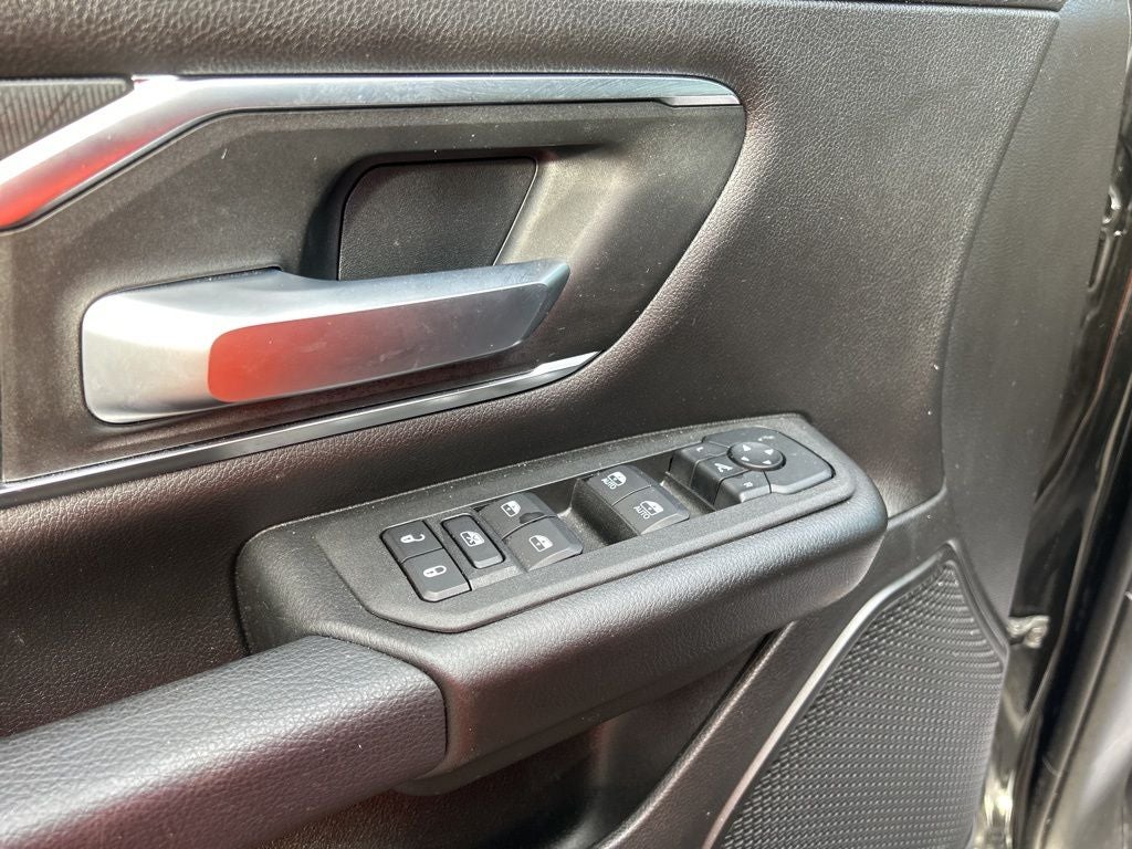 2025 RAM 1500 Big Horn Crew Cab 4x4 6'4' Box