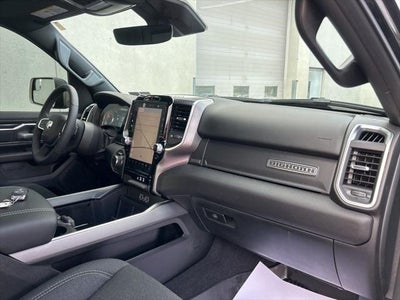 2025 RAM 1500 Big Horn Crew Cab 4x4 6'4' Box