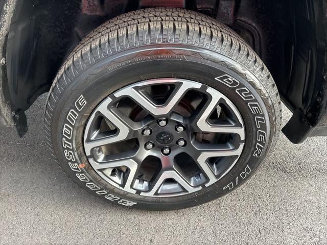 2025 RAM 1500 Big Horn Crew Cab 4x4 6'4' Box