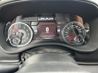 2023 RAM 1500 Big Horn Crew Cab 4x4 6'4' Box