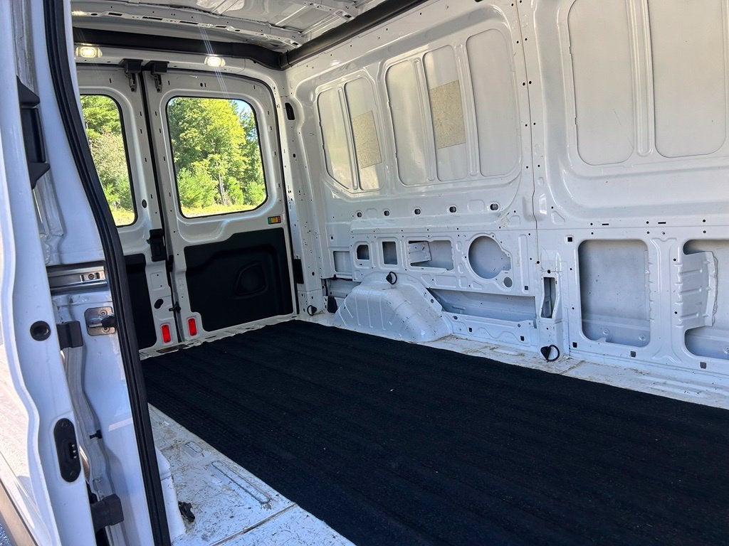 2018 Ford Transit-250 Base