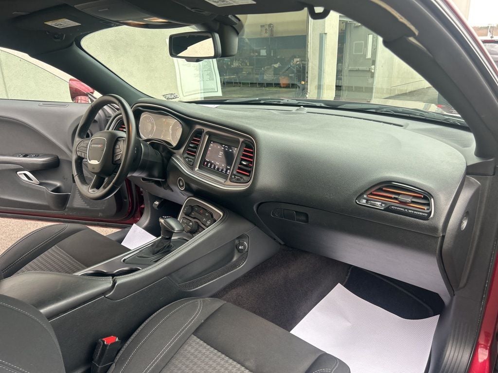 2019 Dodge Challenger SXT AWD