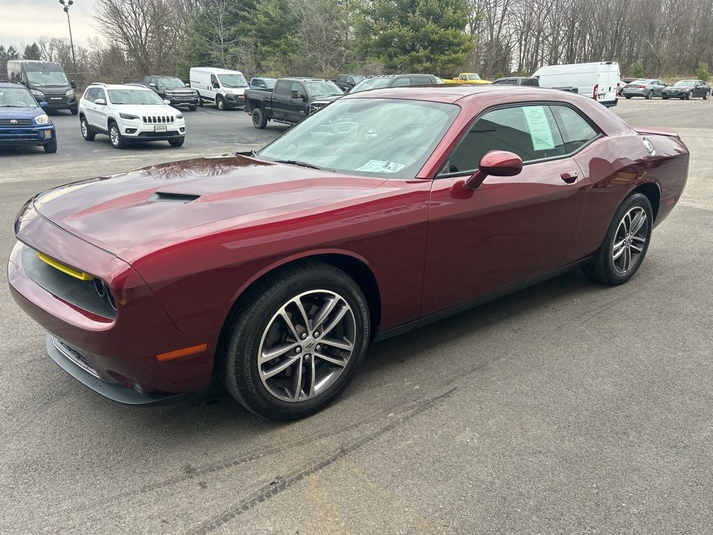 2019 Dodge Challenger SXT AWD