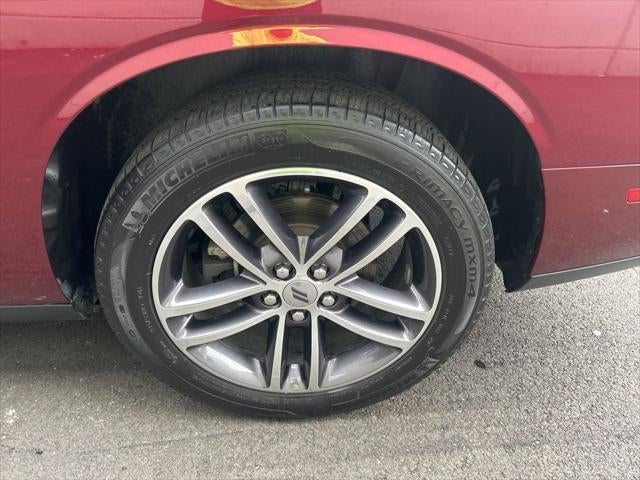 2019 Dodge Challenger SXT AWD